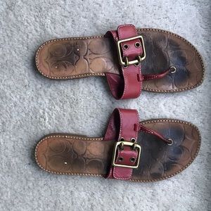 🌴🌺 Coach leather thong sandals